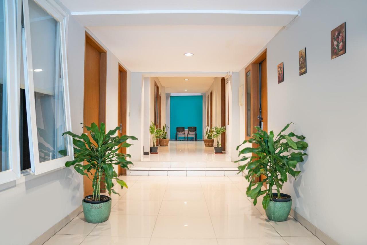 Legreen Suite Tebet Jakarta Exterior photo